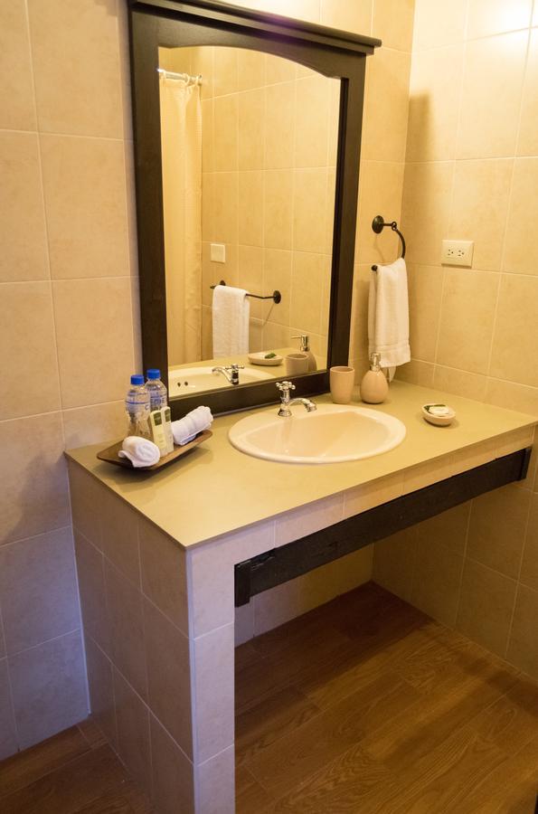 אנטיגואה גואטמלה Hotel Casa San Bartolo מראה חיצוני תמונה